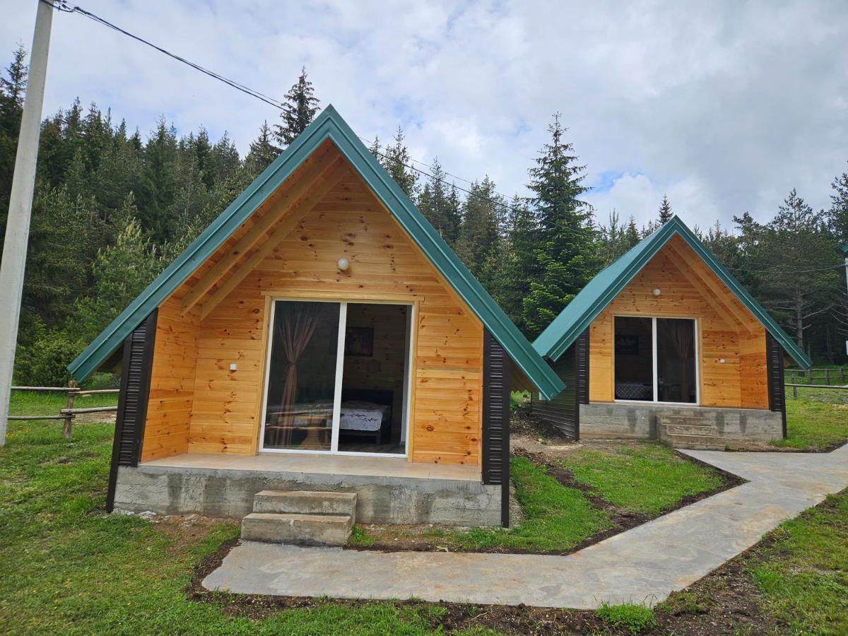 Apartmani Jezero Zabljak  Ngoại thất bức ảnh