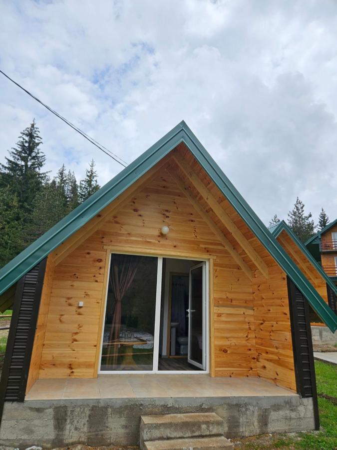 Apartmani Jezero Zabljak  Ngoại thất bức ảnh