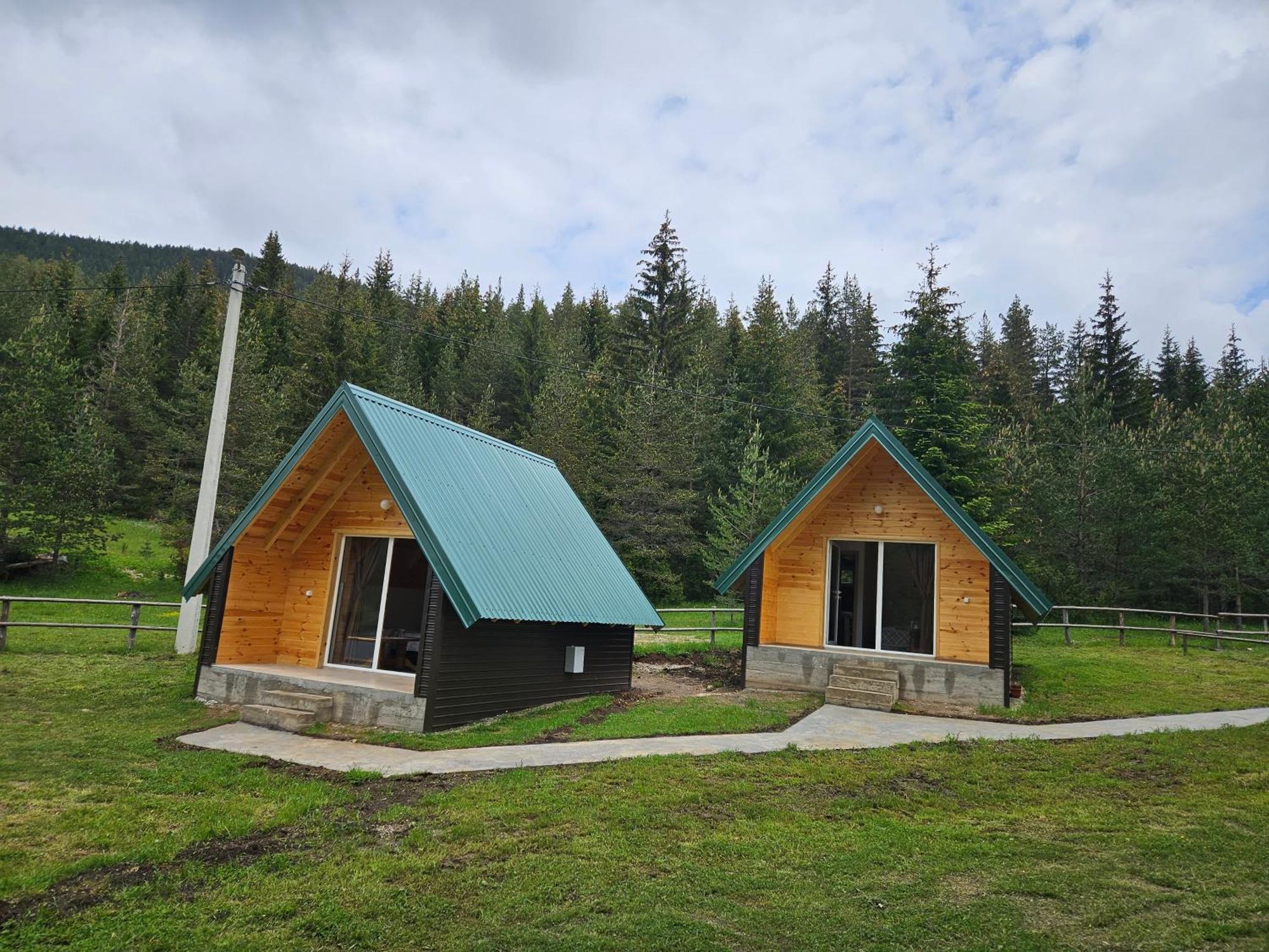 Apartmani Jezero Zabljak  Phòng bức ảnh